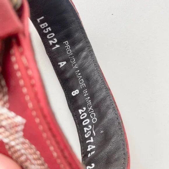 Red Embroidered Women's Wedges - Picture 10 of 12